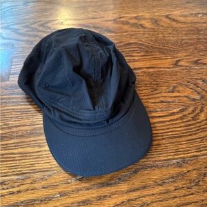 Black Lululemon Running Hat
